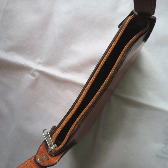 Fanco Rino Leather Flower Cutout And Whipstitch Details Mini Shoulder Bag - Picture 12 of 16